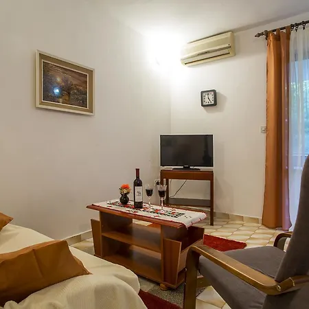Apartmán Puh Pula